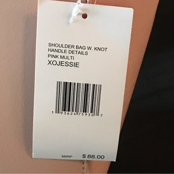 NWT Betsey Johnson Jessie Solid Bucket Shoulder Bag - Picture 3 of 4